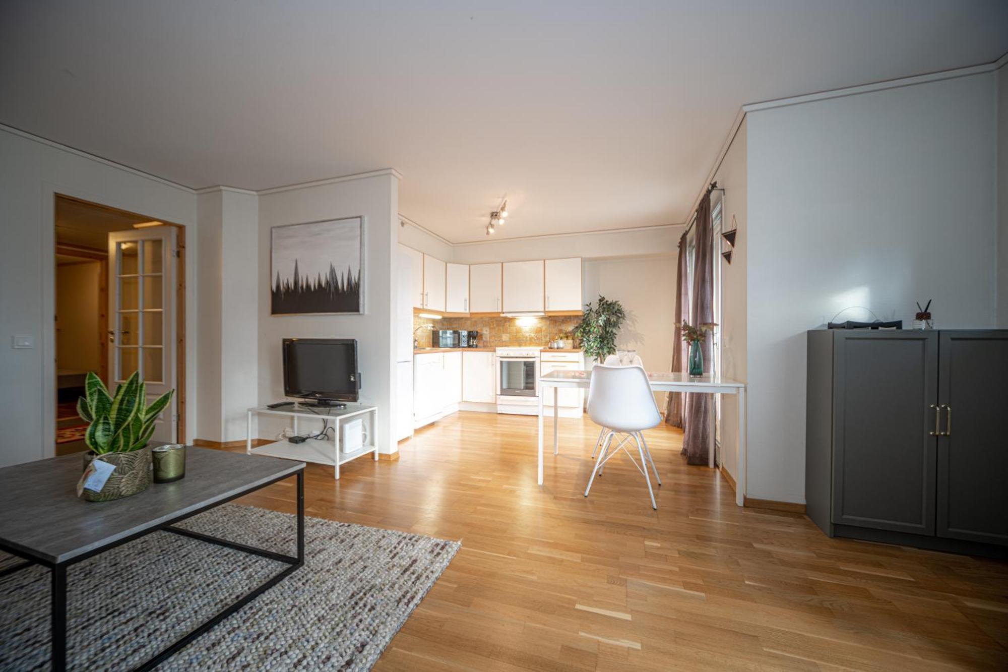 Supersentral 3-Roms Leilighet Med Parkering I Garasje Haugesund Exteriör bild